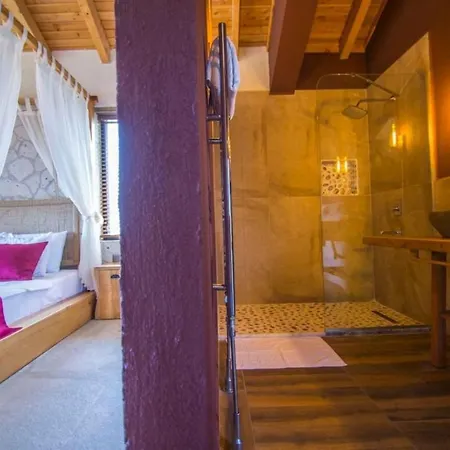 וילה Outstanding With Private Pool And Jacuzzi In *