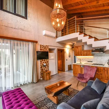 וילה Outstanding With Private Pool And Jacuzzi In